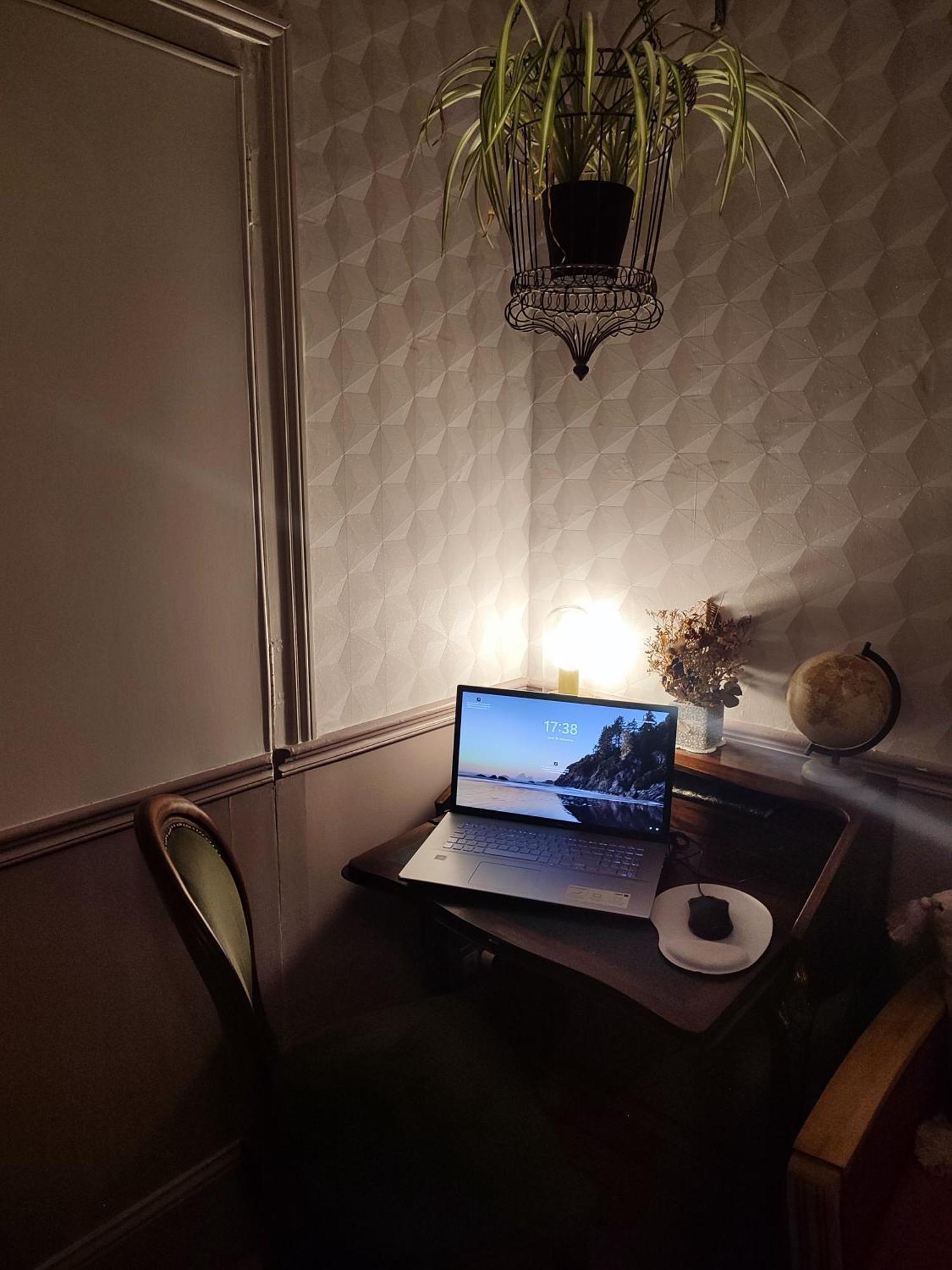 シャルトル L'Echappee Belle Bed & Breakfast エクステリア 写真