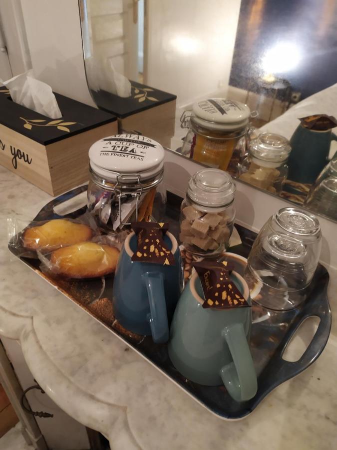 シャルトル L'Echappee Belle Bed & Breakfast エクステリア 写真